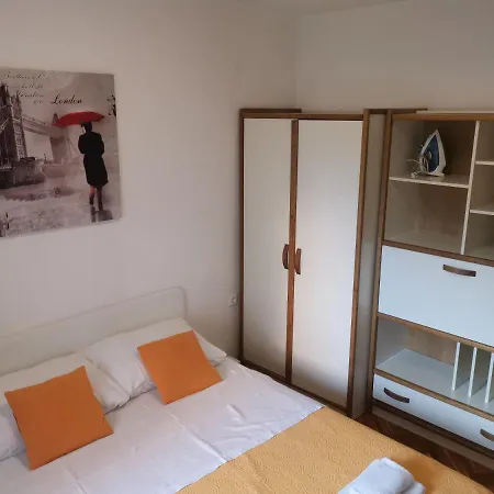 Petra Appartement *